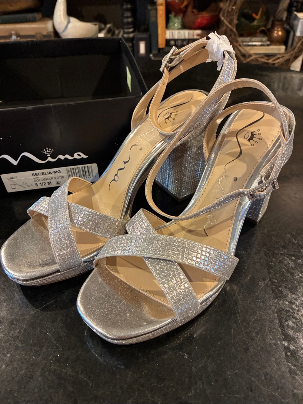 NEW Nina Silver Glitter Block Heel Sandals Sz 8.5